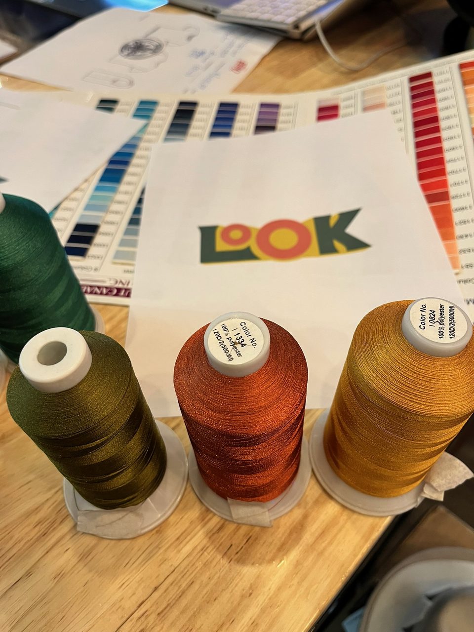 Thread palette on the workbench